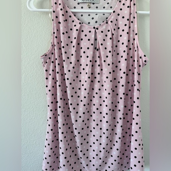 Kasper Pink Pleated Sleeveless Blouse NWOT size M - Picture 3 of 5